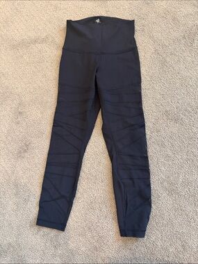 Lululemon mesh leggings